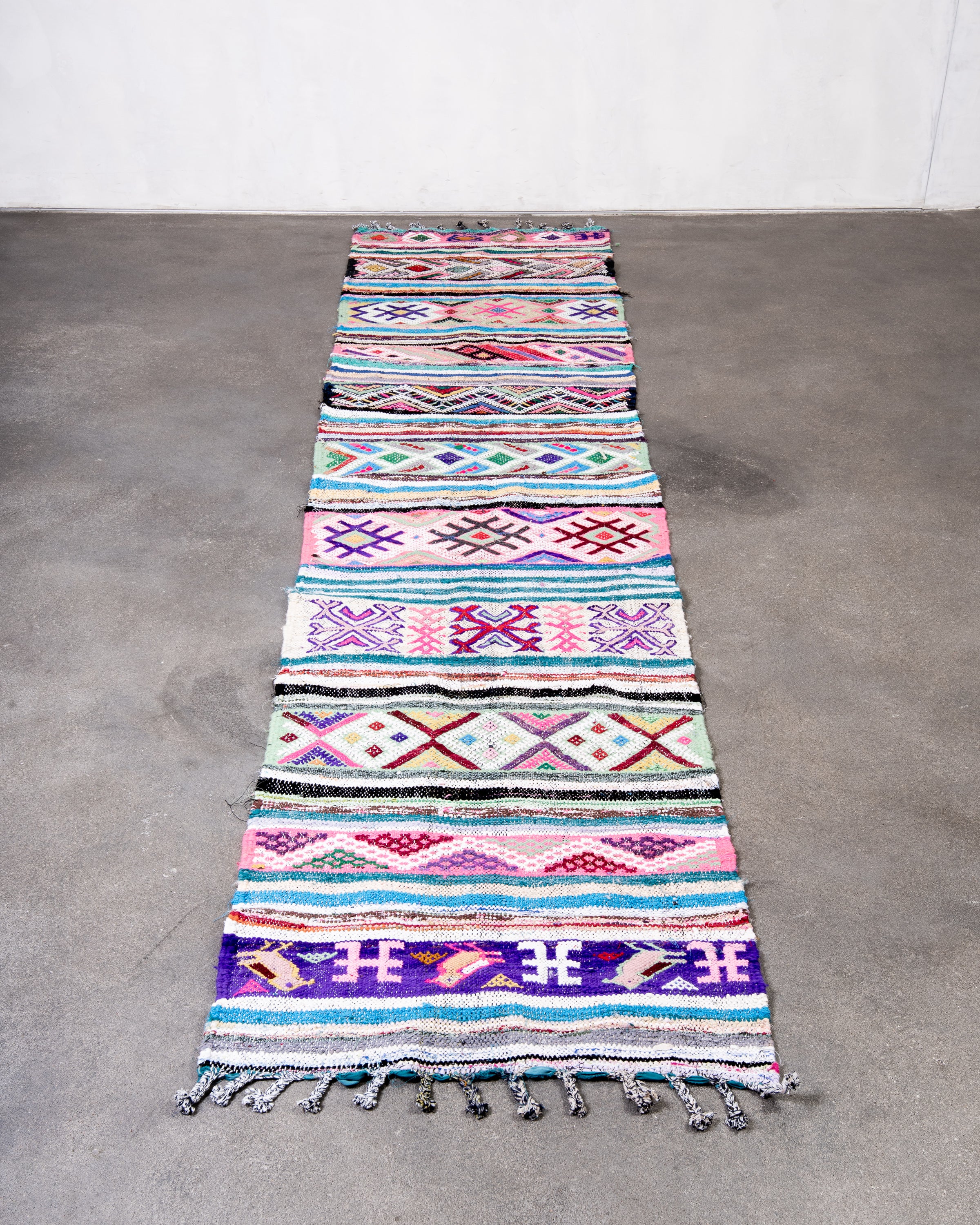 Modern designer handcrafted Berber rug from morocco Kelim with beautiful colors and patterns